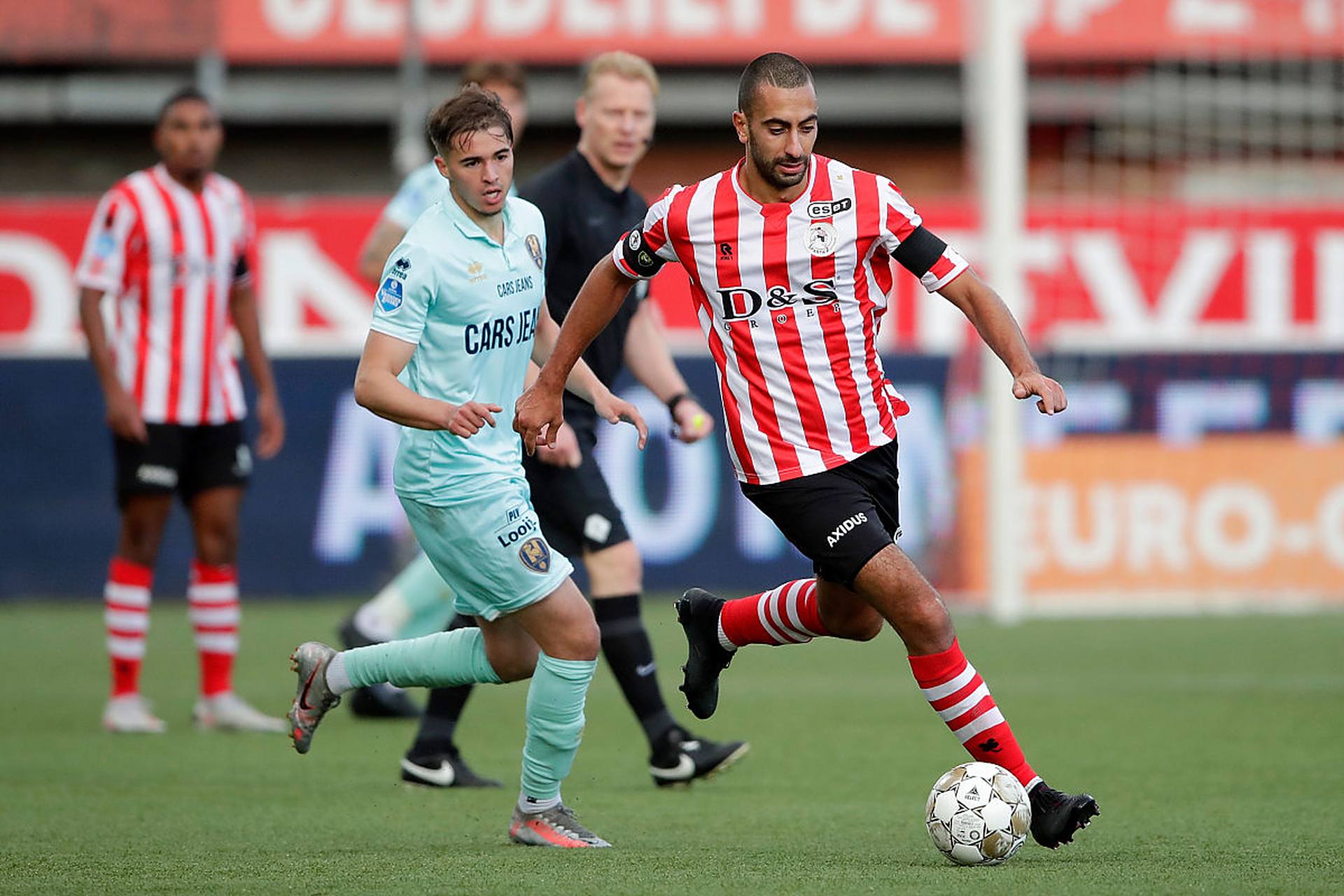 纪人通过媒 纪人通过媒