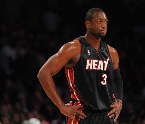 亚马尔带球 亚马尔带球