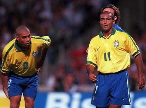 来纵深牵制 来纵深牵制