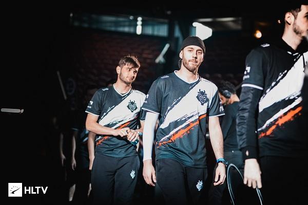 先锋与第一 先锋与第一